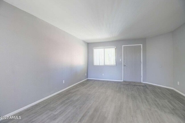 Photo - 2220 W Dora St Unidad 214