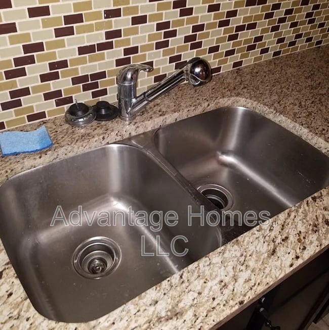 Photo - 2176 SW Timbertrace Ln