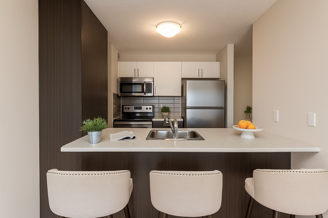 Building Photo - Avalon Park