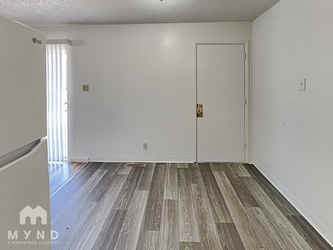 1277 Arnold Dr