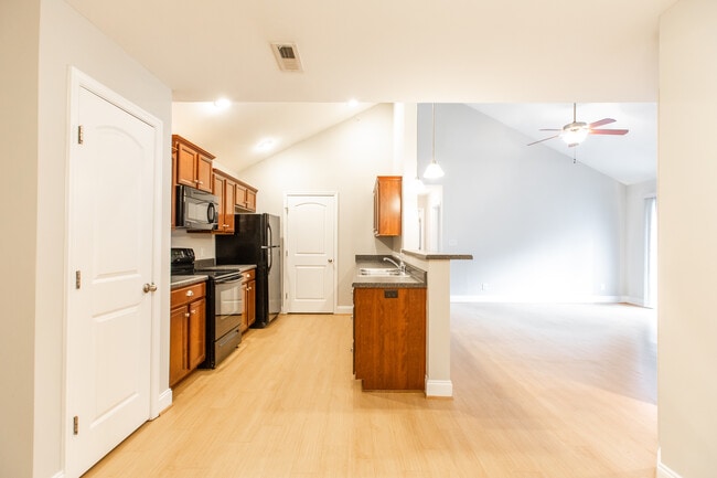 Photo - The Gables of Jefferson Commons