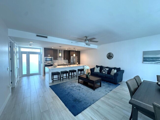 Photo - 1 S Palmway Unit 204