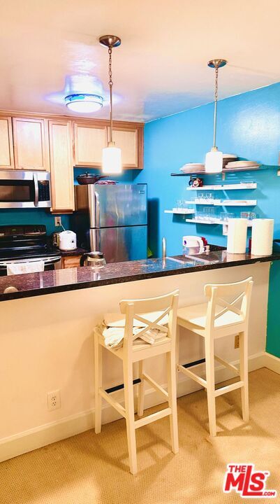 Photo - 10982 Roebling Ave Unidad 466