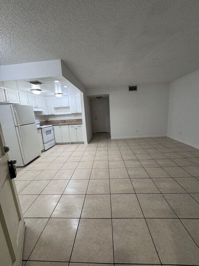 Photo - 6001 NW 7th St Unit 12