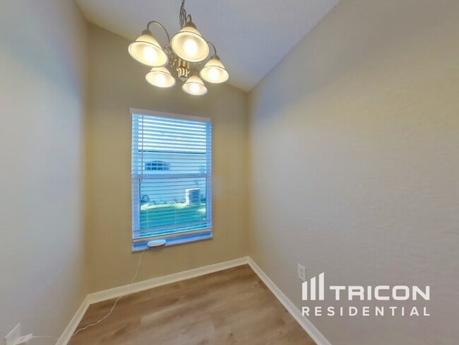 Photo - 272 Kings Pond Ave