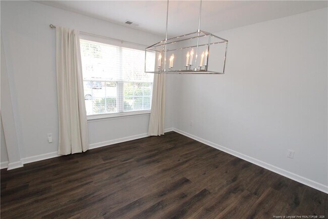 Photo - 105 Sturminster Dr