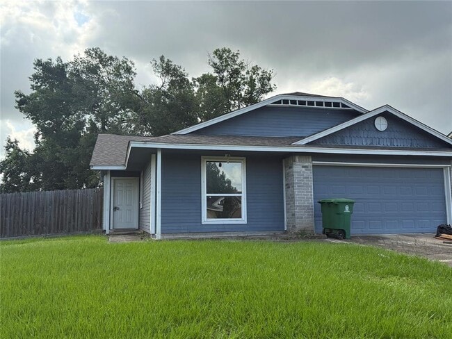 Photo - 6534 Lodgepole Rd House