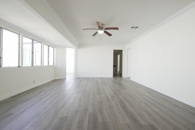 Photo - 20701 Beach Blvd