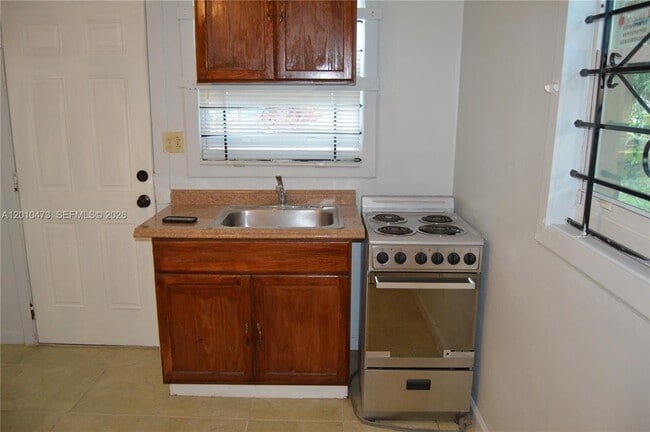 Photo - 931 NW 179th Terrace Unit 0