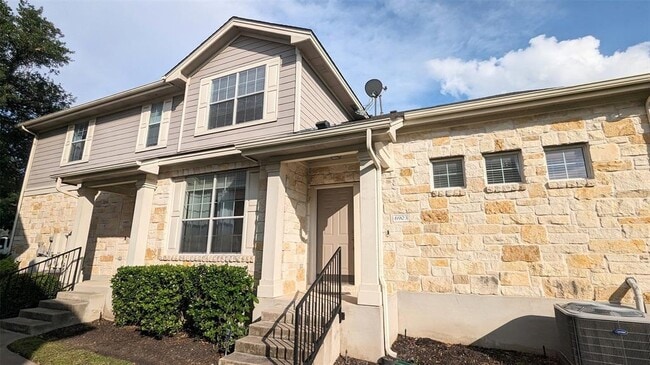 Photo - 1900 Scofield Ridge Pkwy Unit 6903