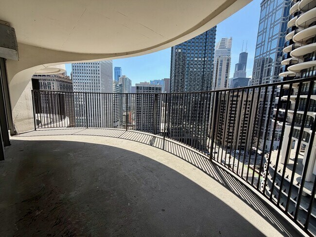 Photo - 300 N State St Unit 2235