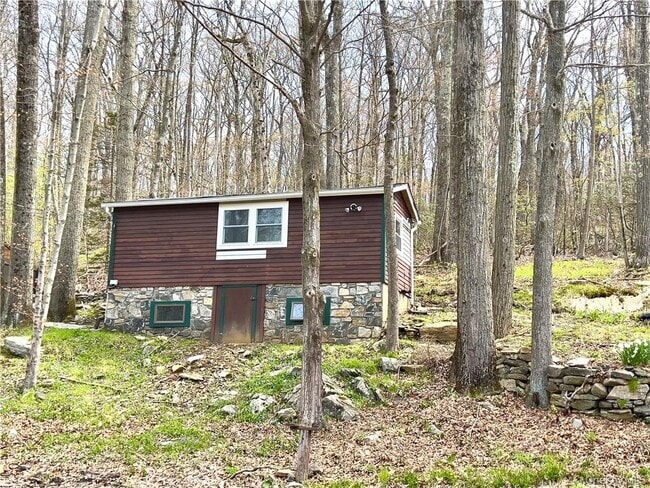 Building Photo - 254 Wixon Pond Rd Rental