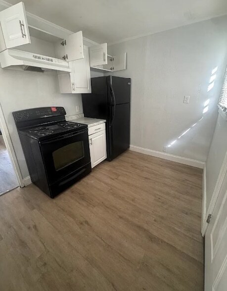 Photo - 2437 University Dr