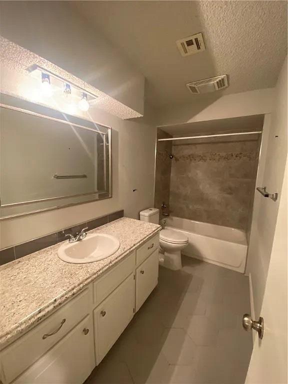 Building Photo - 1109 Parkview Dr