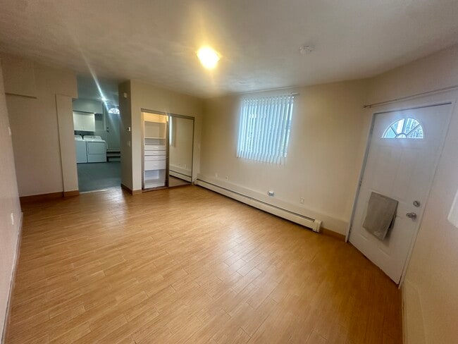 Photo - 82 Saint Stephen St