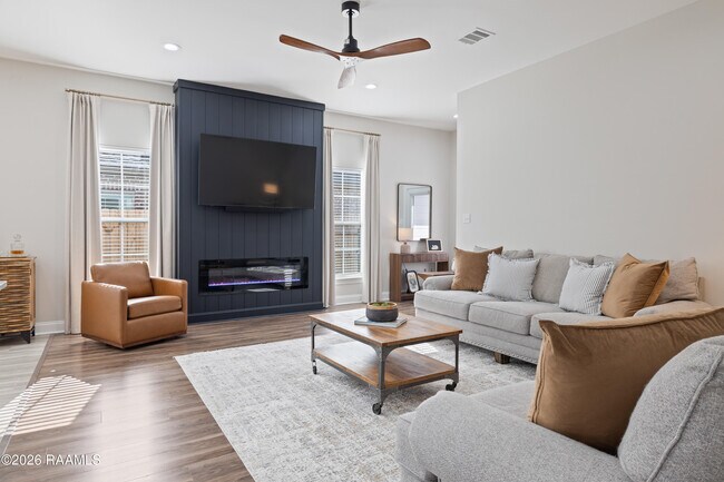 Photo - 901 Russo Rd