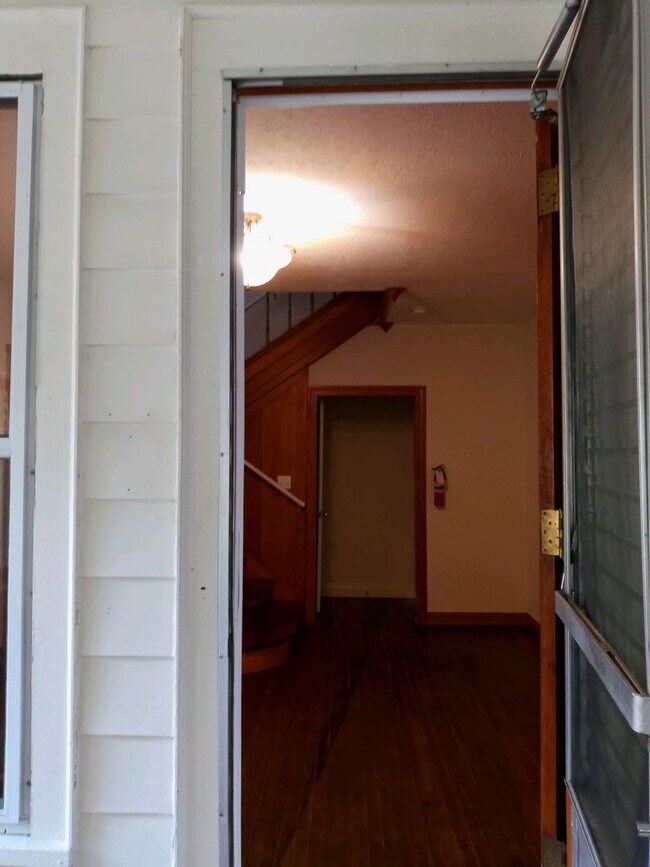 Photo - 0308-312 N Washington Street Unidad 312 N Washington Street