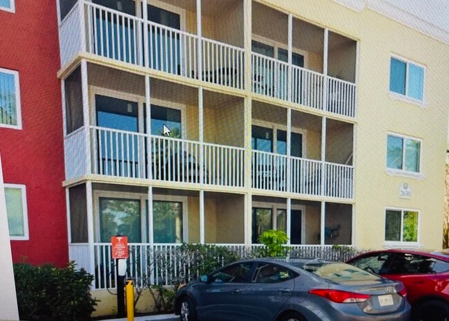 Photo - 2630 Coconut Bay Ln Unit Sarasota Palms