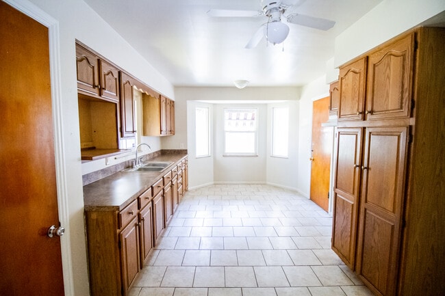 Photo - 3471 Jeannette Ave