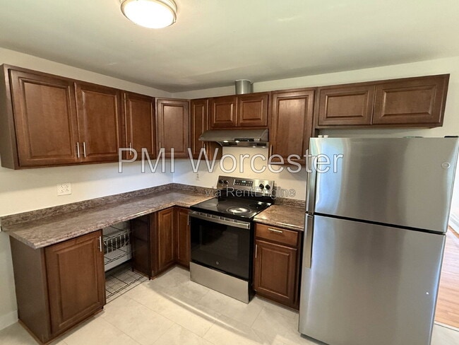 Photo - 122 Crescent St