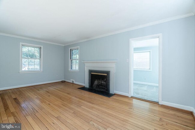 Photo - 4505 Conifer Ln