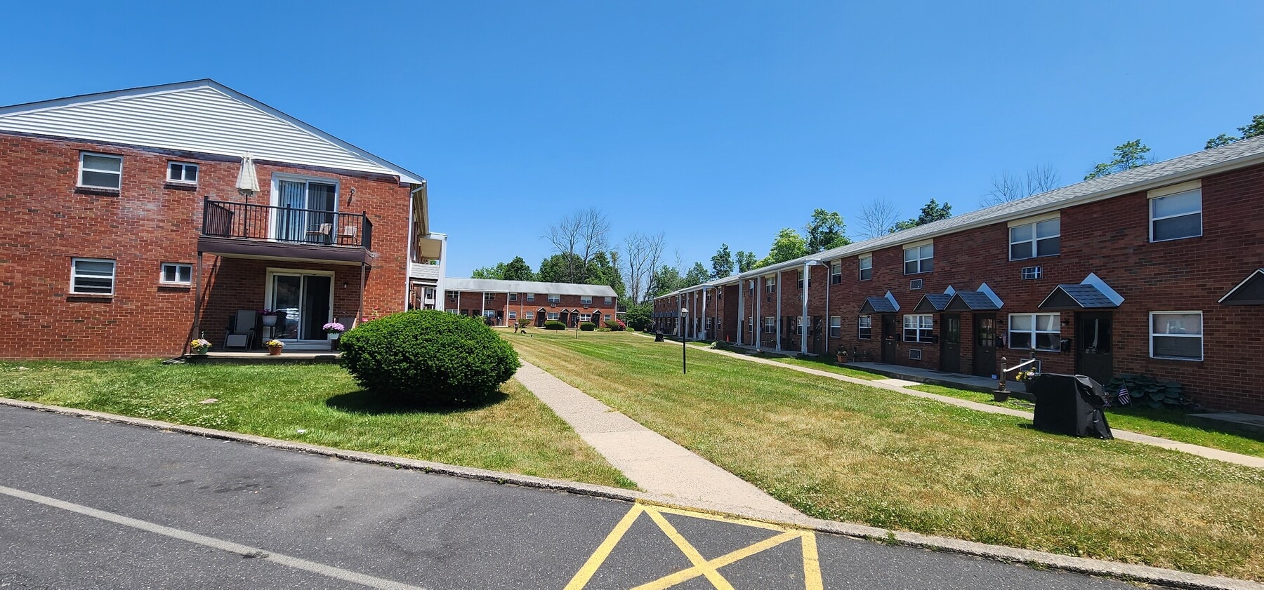 Park Manor Apartments- Quakertown - Park Manor Apartments- Quakertown