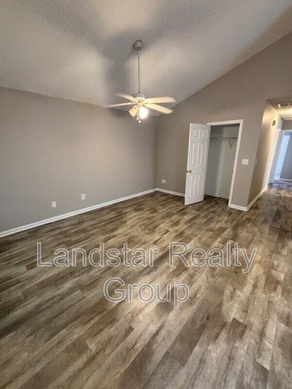 Photo - 3763 Parthenia Ave