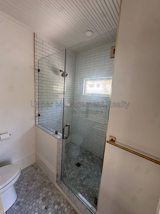 4501 Constance St