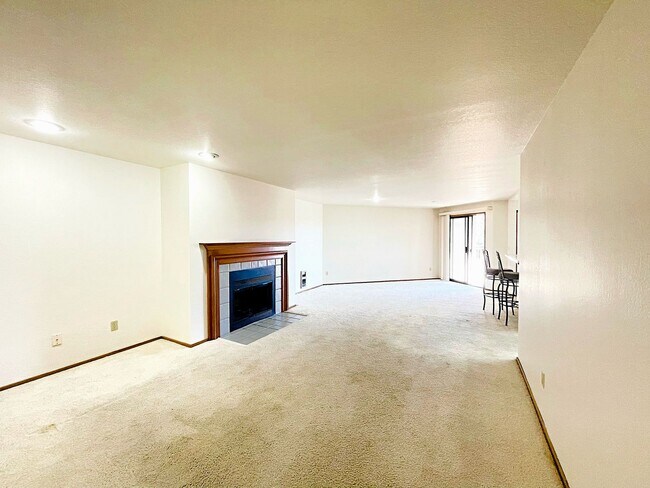 Photo - Kirkland's Eastridge Condo Unidad 202
