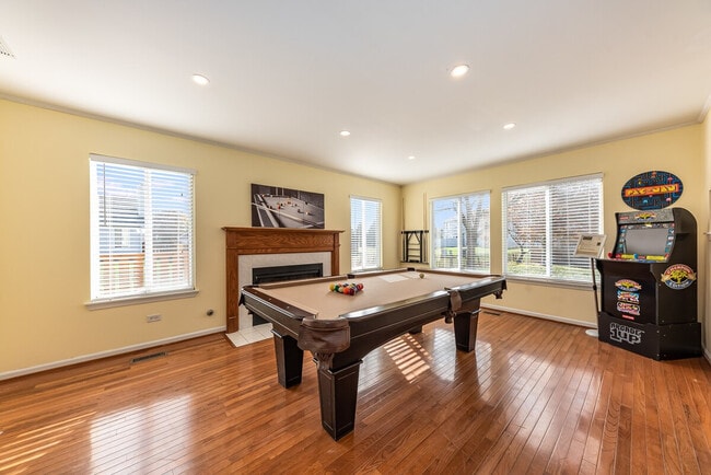 Building Photo - 2484 Warm Springs Ln Unit SI ID1285077P