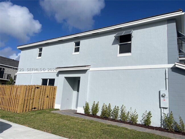 116 NE 13th Ave