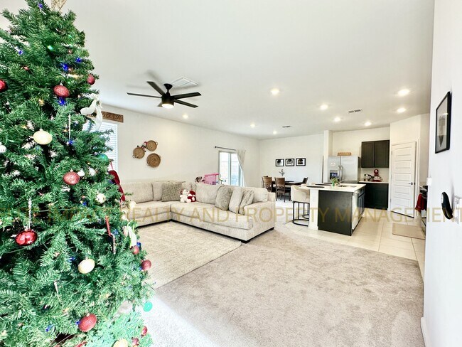 Photo - 7064 W Vineridge Dr