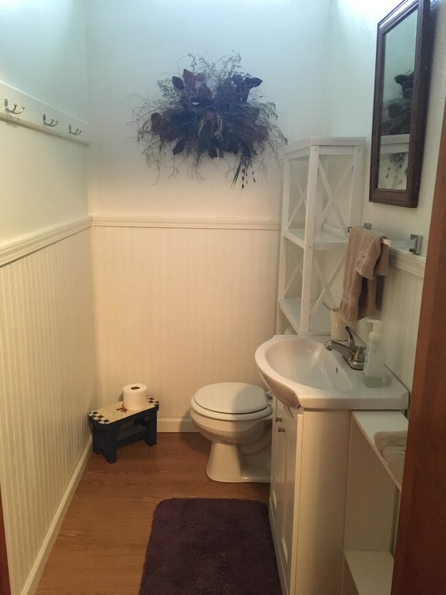 Baño - 204 3rd St Unidad Lower Level