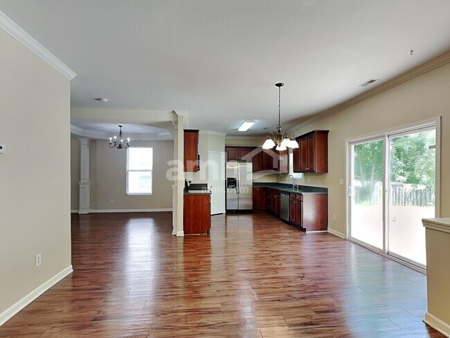 Photo - 3006 Chimney Wood Trl