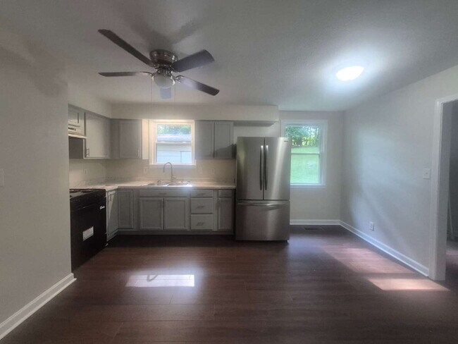 373 Edmondson Ferry Rd