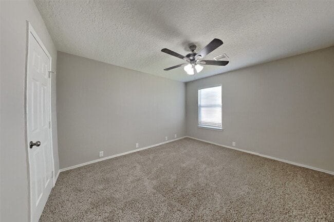 Photo - 14938 Sugar Mist Ln