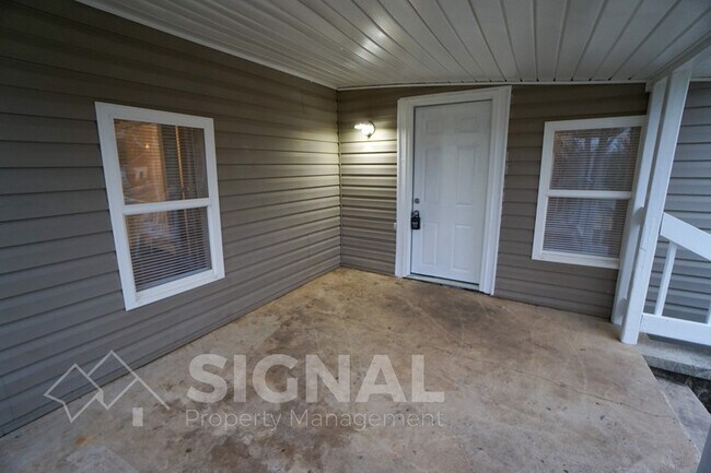 Photo - 8432 Lawley Ave