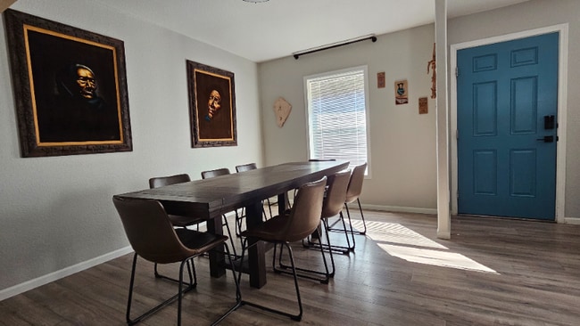 Photo - 2270 S Aubrey Ave