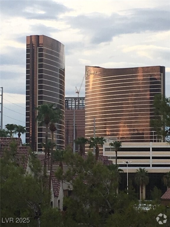Building Photo - 210 E Flamingo Rd Unit 316 Rental