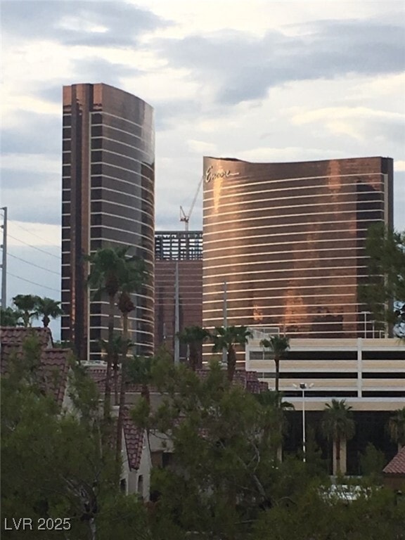 Building Photo - 210 E Flamingo Rd Unit 316 Rental