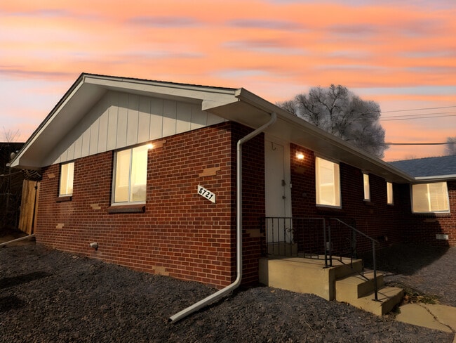 Photo - 8727-8729 W 63rd Pl Unit 8727