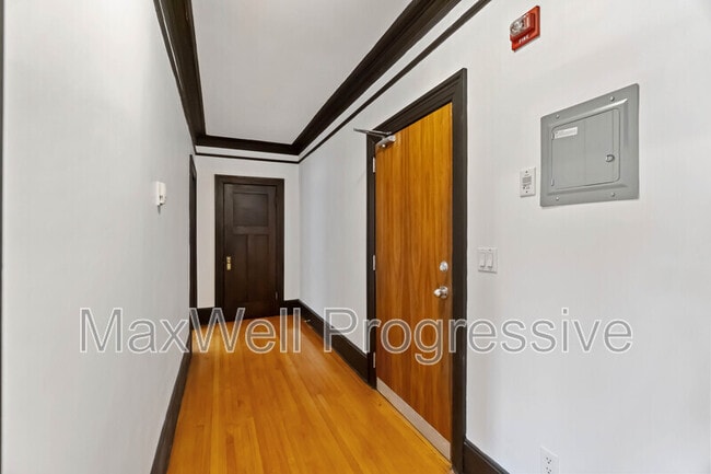 Photo - 9955-9114 114 St NW Unit 201