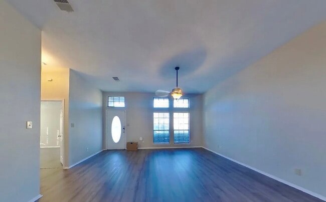 Photo - Special 3 bedroom in Lewisville