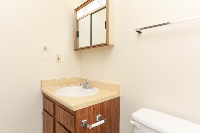 Classic Style The Dogwood 1BR, 1BA - 700 SF