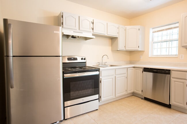 Building Photo - 361 Joseph E. Lowery Blvd NW Rental