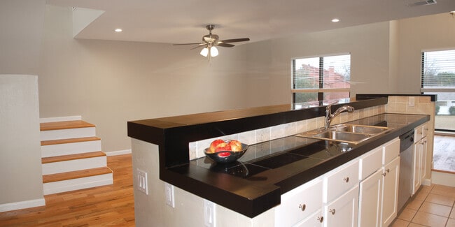 Photo - 6723 Eastridge Dr