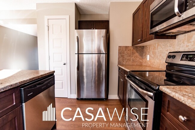 Photo - 1403 Cunningham Dr SW