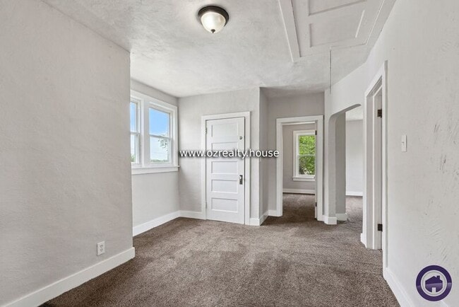 Photo - 1310 Almon Ave