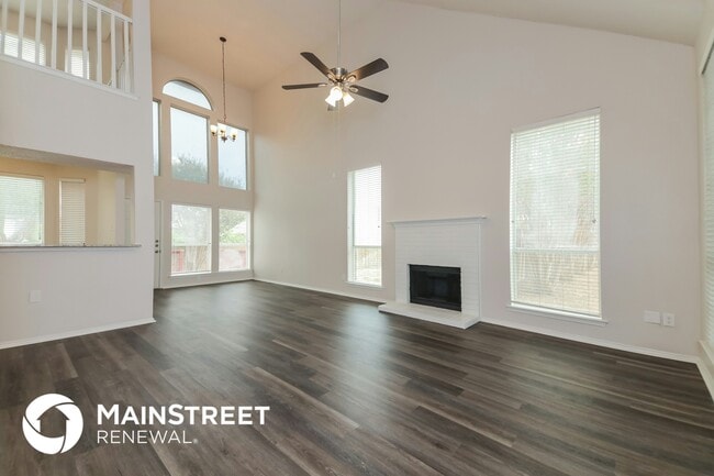 Photo - 204 Parkway Ct