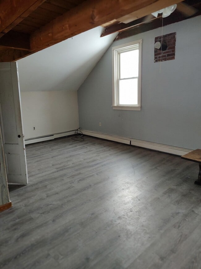 Photo - 2733 Dartmouth College Hwy Unit Apt 6